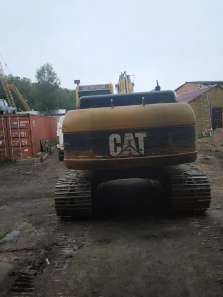 Аренда гусеничного экскаватора Caterpillar 318 CL