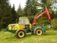 Лесохозяйственный трелевочный трактор скиддер LKT 82