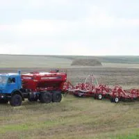 Автомобильные посевные комплексы «AGRATOR-8500 АВТО»,