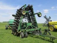 Посевной комплекс John Deere 1850 + 787