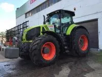 Трактор CLAAS AXION 950