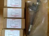 Форсунка дизельная Denso 095000-6790 для Shanghai SC8DK280Q3 на XCMG QY25, QY30 (D28-001-801+C)