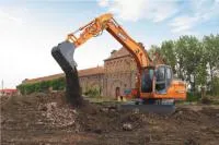 Гусеничный экскаватор Doosan DX140LC